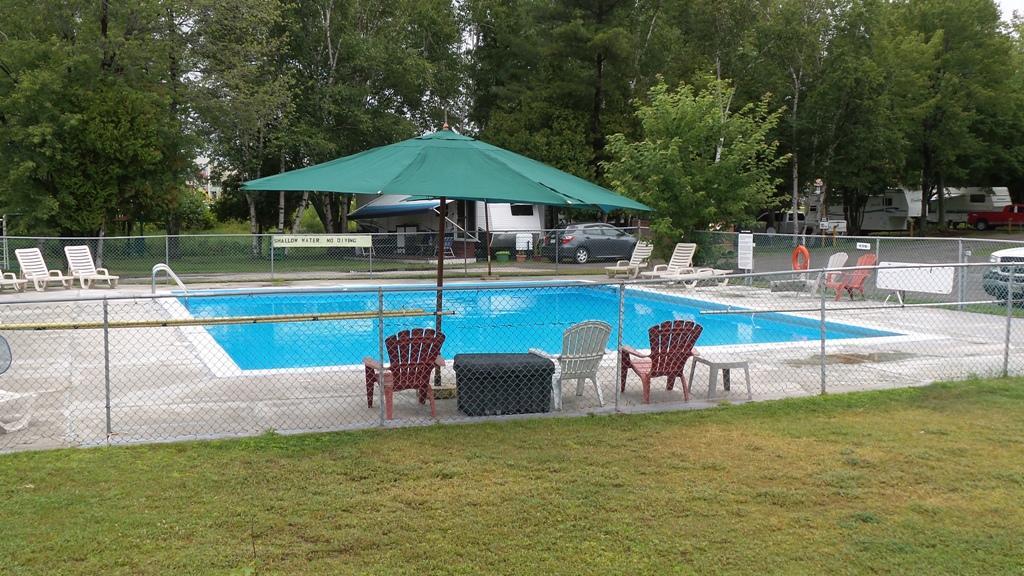 Franklin Motel, Tent & Trailer Park North Bay Exterior photo