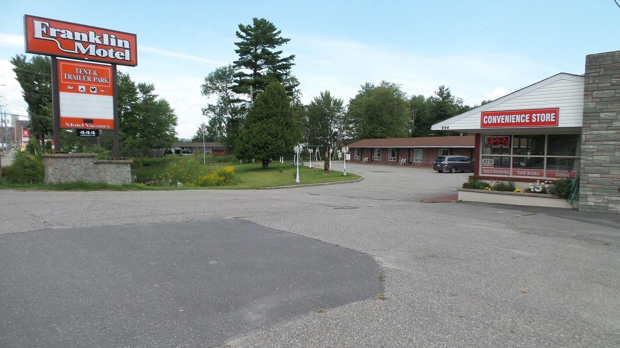 Franklin Motel, Tent & Trailer Park North Bay Exterior photo